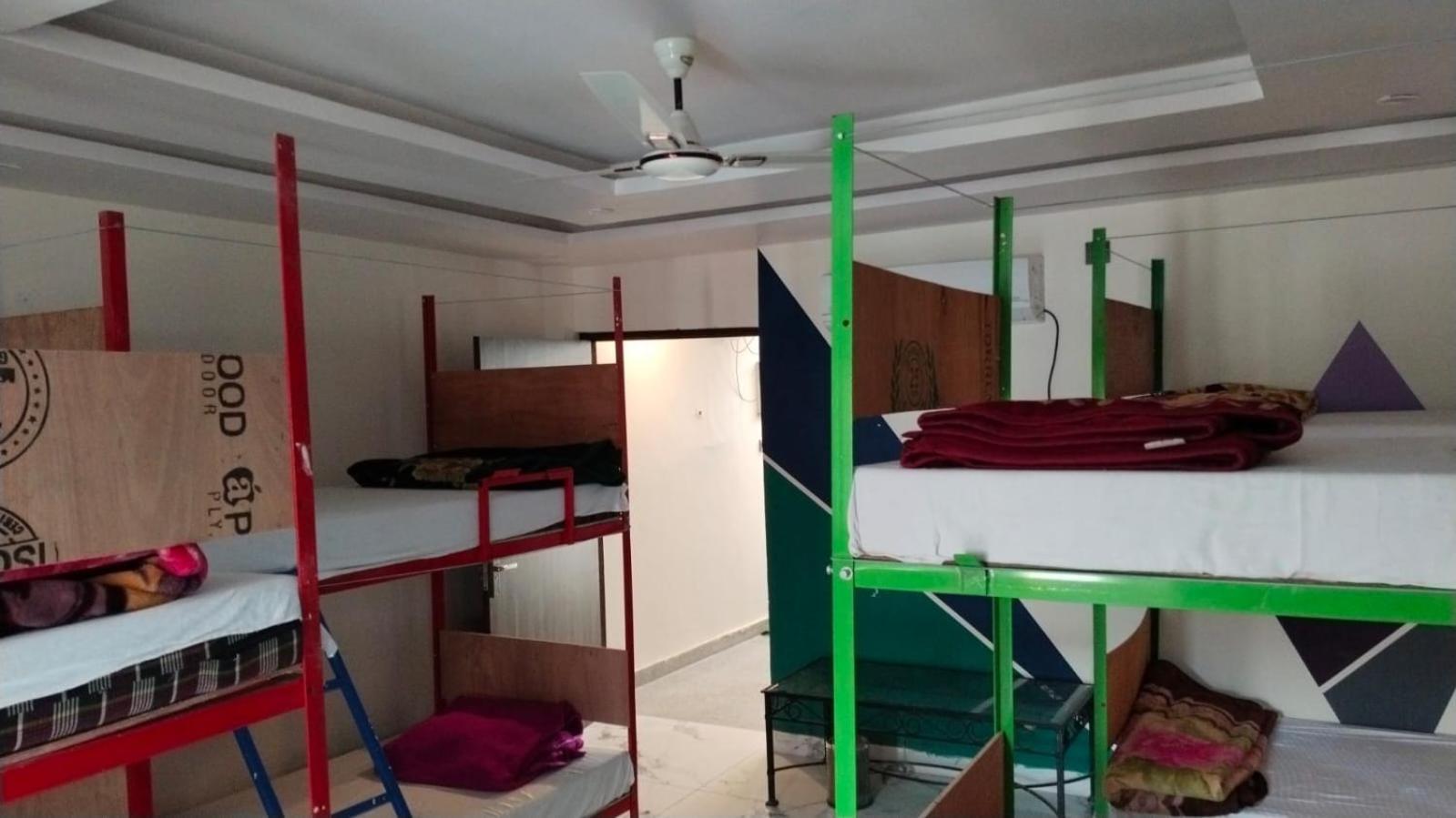 Bonfire Hostels Rishīkesh 외부 사진