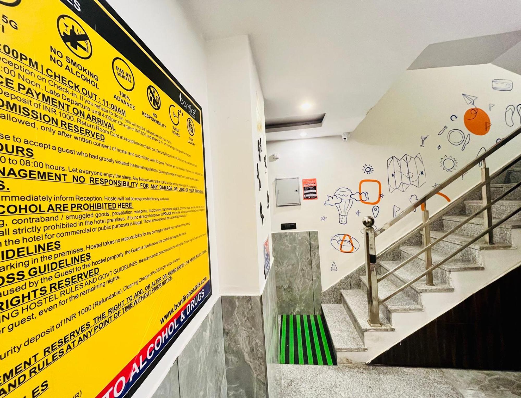 Bonfire Hostels Rishīkesh 외부 사진