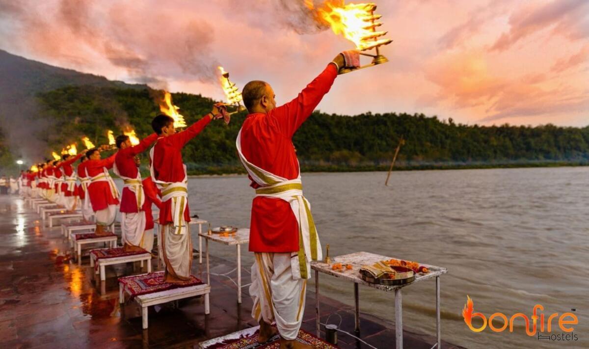 Bonfire Hostels Rishīkesh 외부 사진