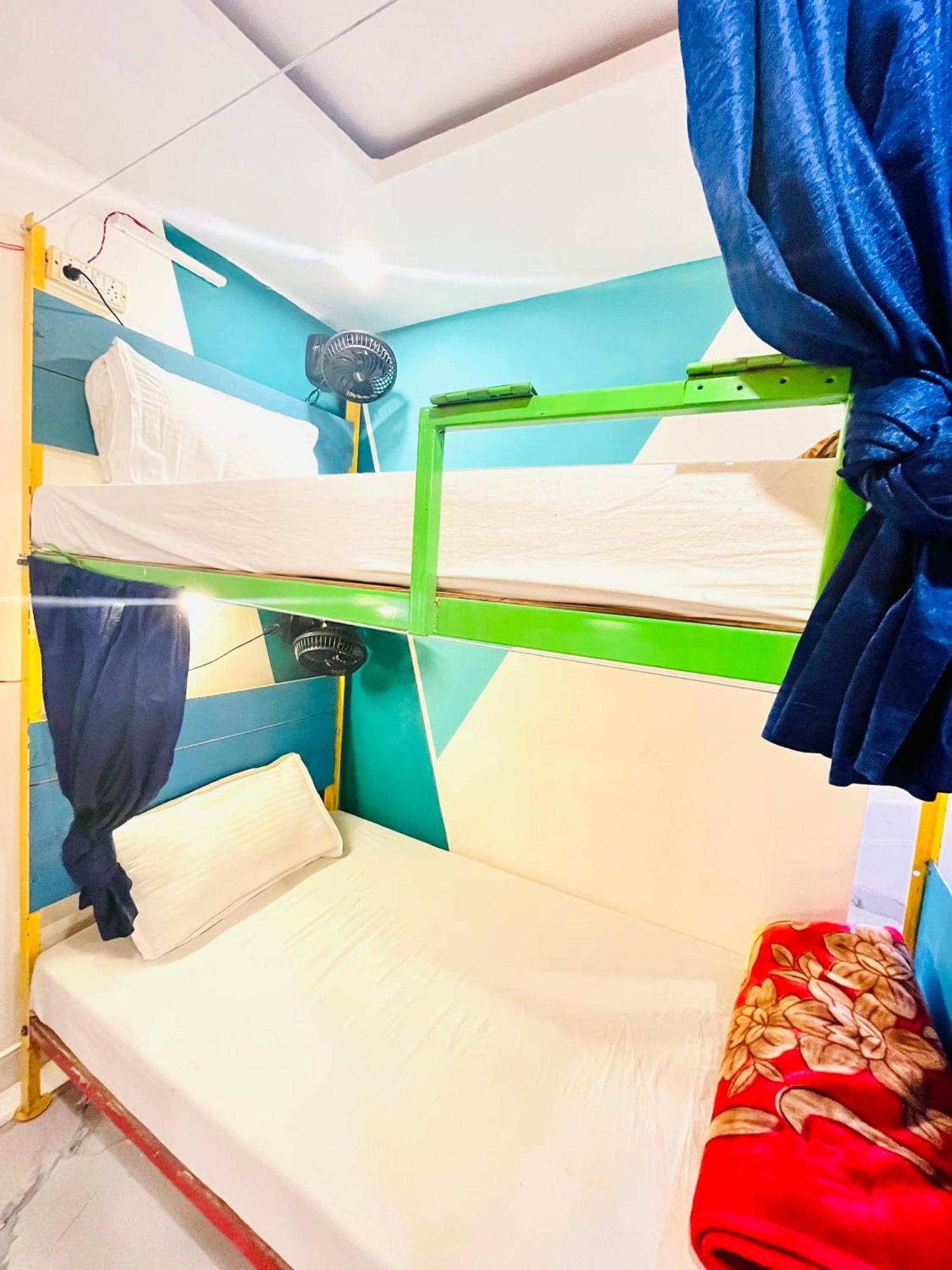 Bonfire Hostels Rishīkesh 외부 사진